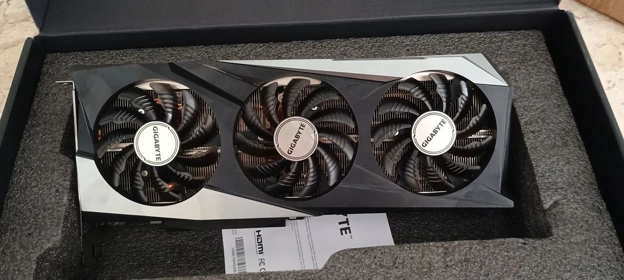 Placa de vídeo Rx 7600 - Foto 3