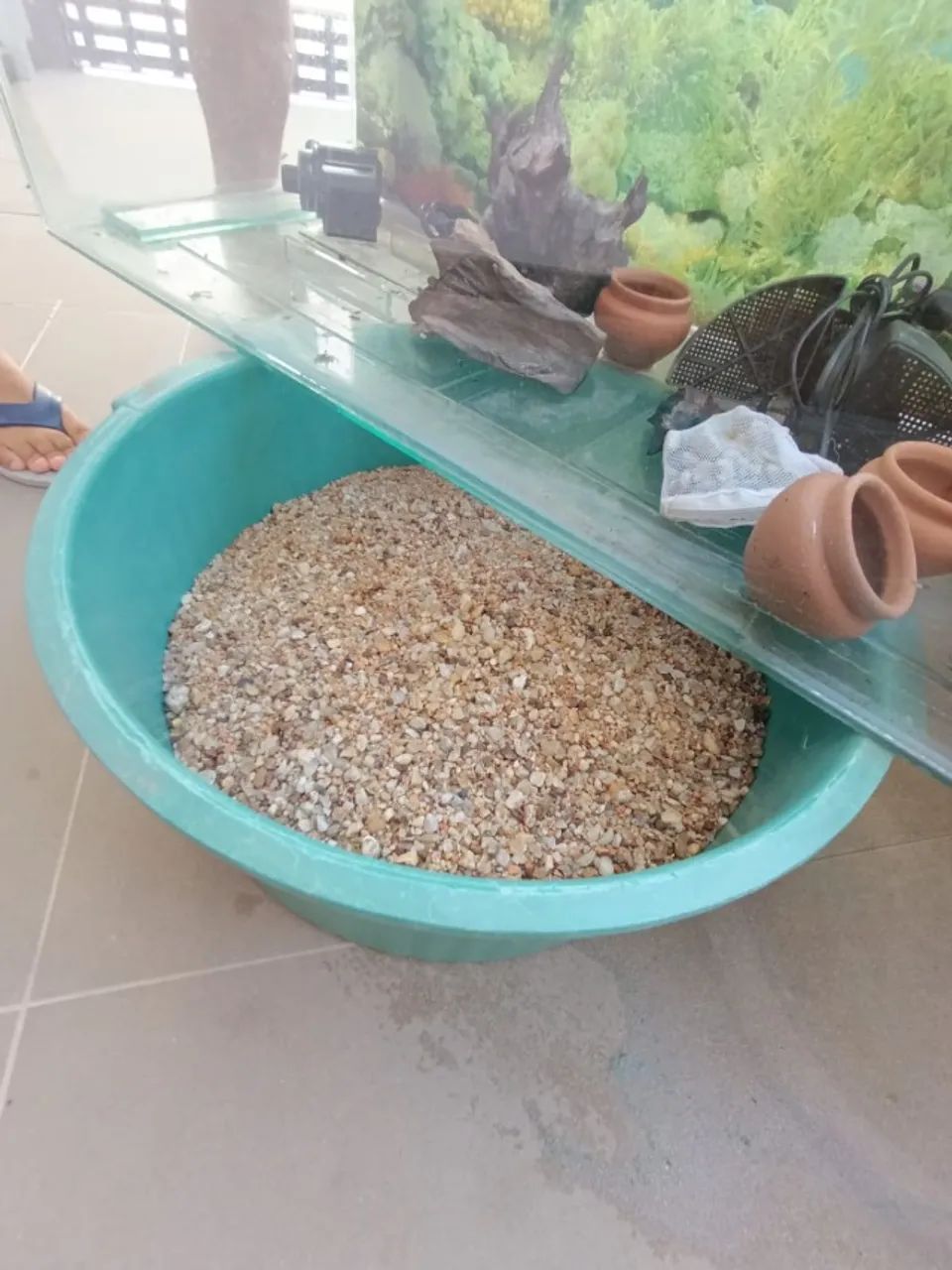 Aquário 200 litros completo, com móvel, tampa e iluminação  - Foto 5