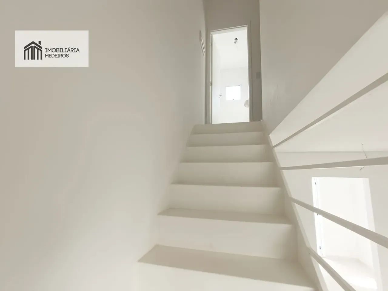 Sobrado para venda tem 80 metros quadrados com 2 quartos - Foto 5