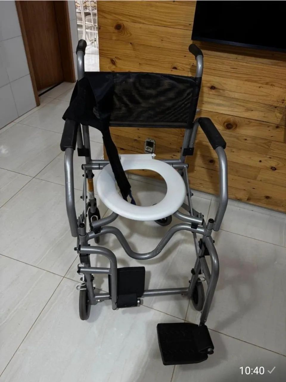 Cadeira de roda e banho - Foto 3