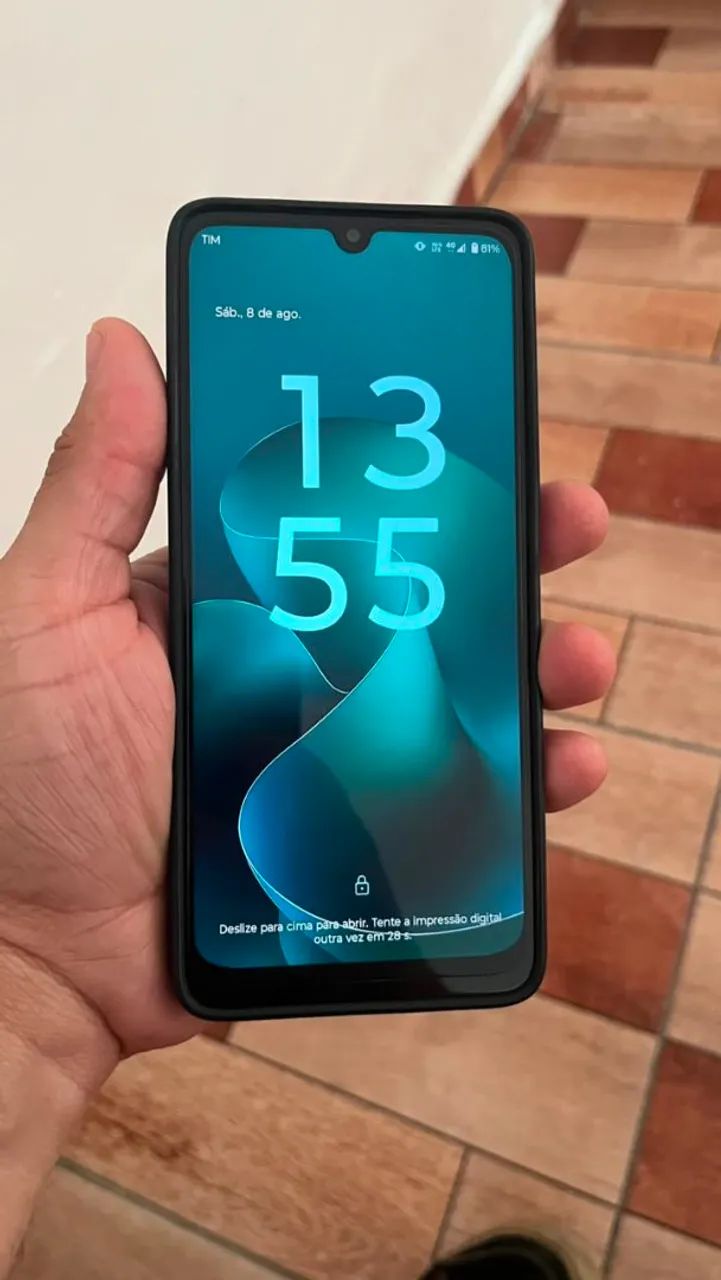 Celular Moto G06