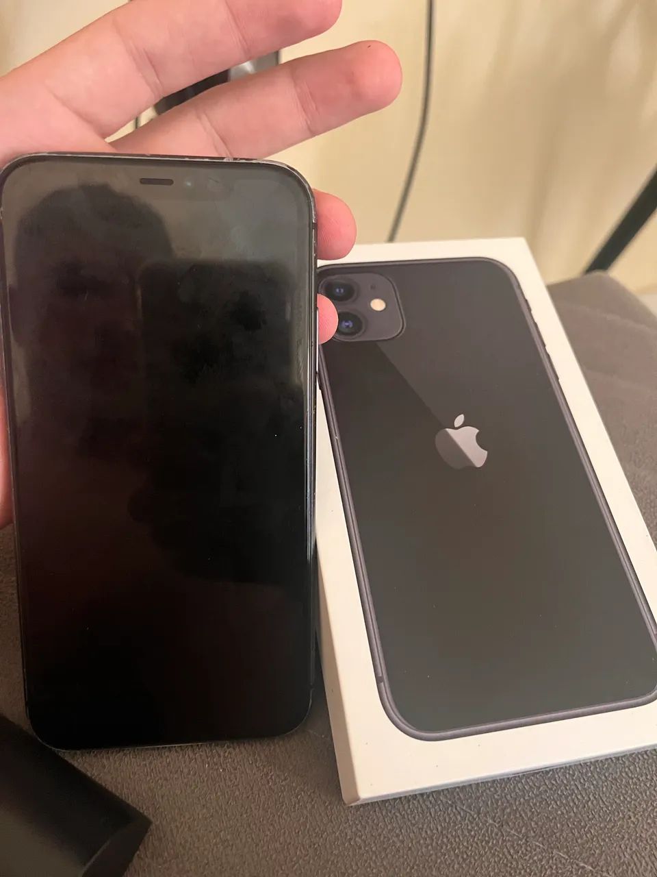 iPhone 11- 128G( usado )
