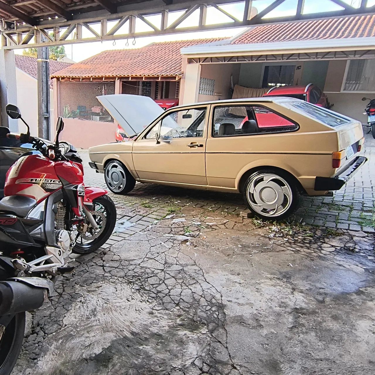 Volkswagen Gol Gol L 1.3/ L/ LS/ C/ S/ BX/ Plus 1.6 1985