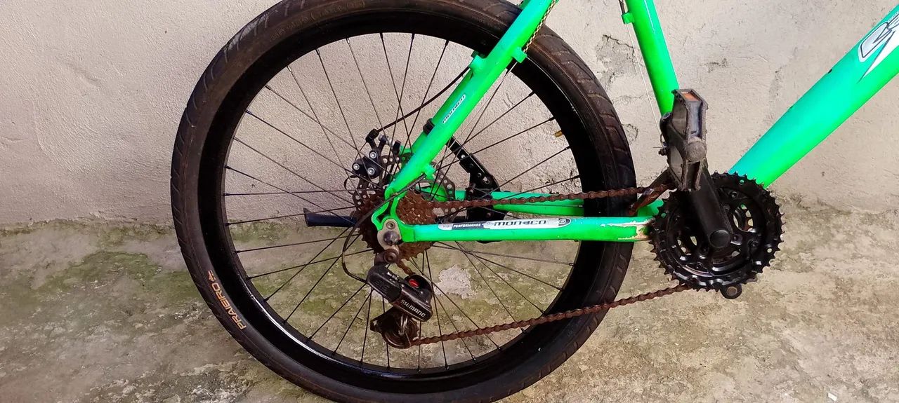 Bicicleta de alumínio aro 26  - Foto 3