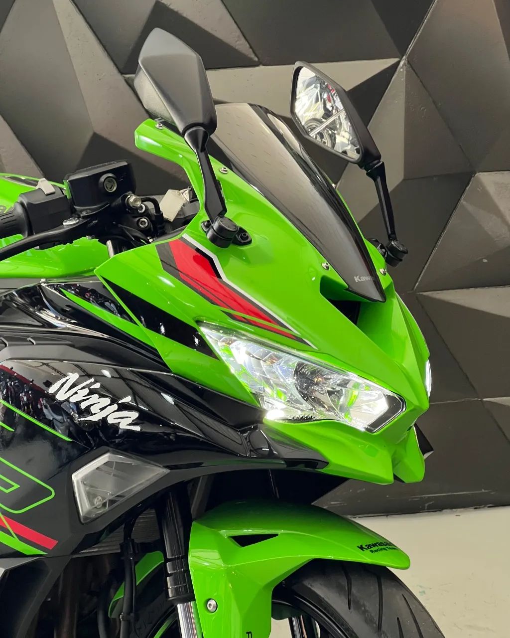 NINJA ZX-4R - Foto 2