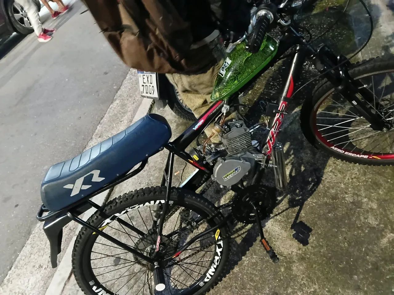 Vendo essa motorizada