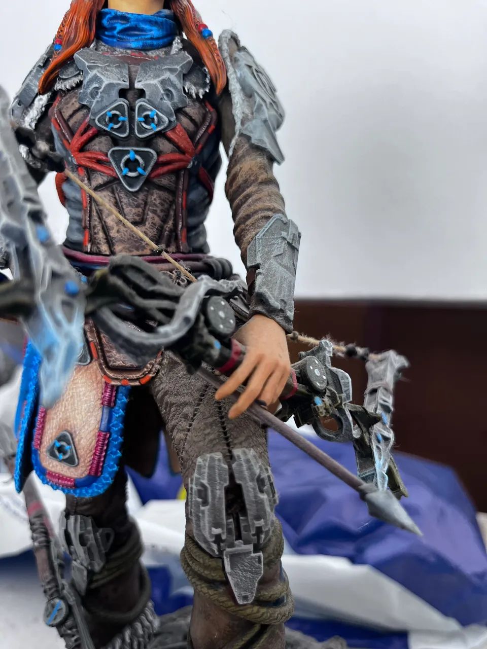 Aloy - Horizon Zero Dawn - Impressao 3D - 25 cm - Foto 4