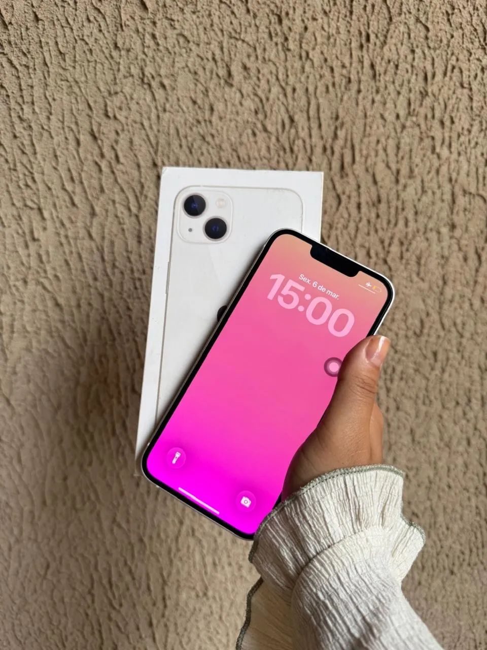 iPhone 13