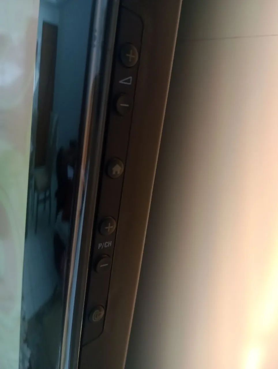 Tv led 40" Philips Ambilight  - Foto 3