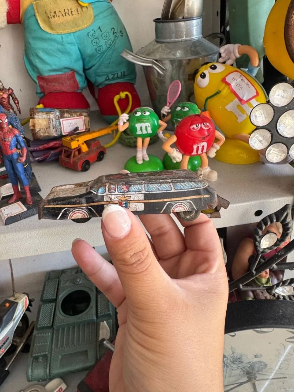 Carrinho policia antigo de lata 