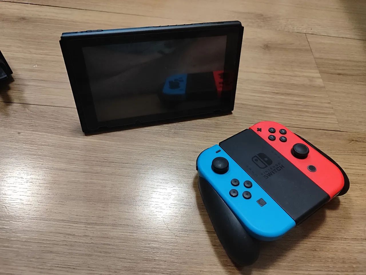 NINTENDO SWITCH V2 32GB INCOMPLETO  - Foto 3