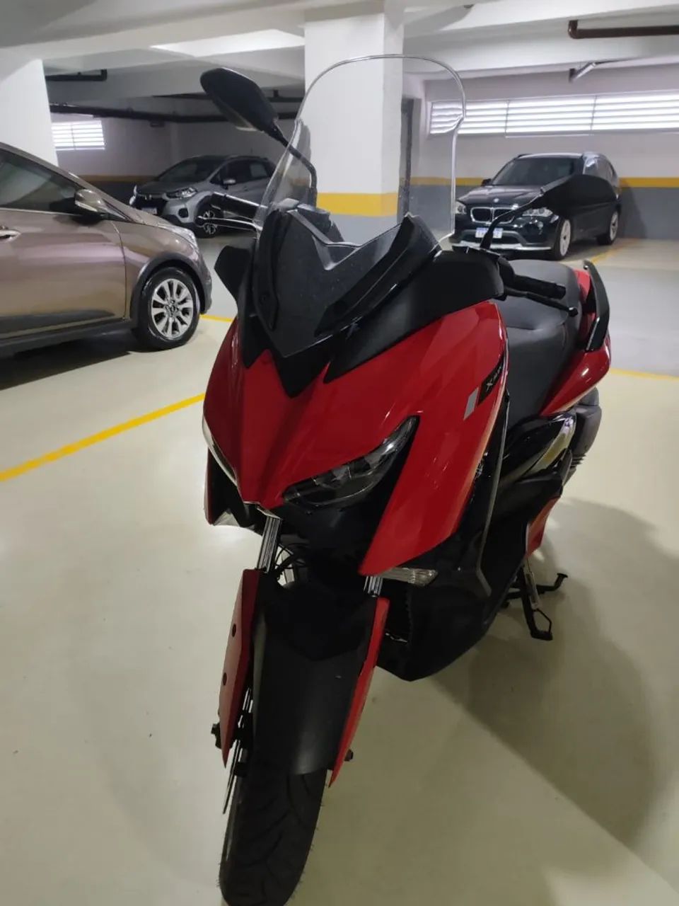 Xmax 2024 2.300 km  - Foto 4
