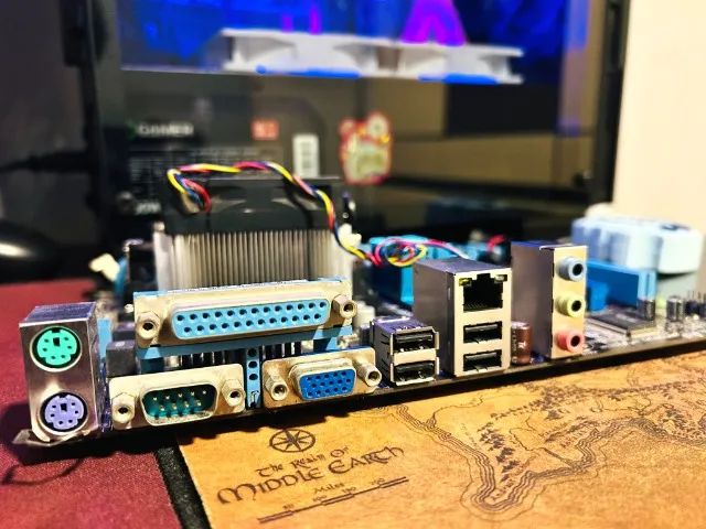 Placa Mãe Asus (kit usado) - Foto 4