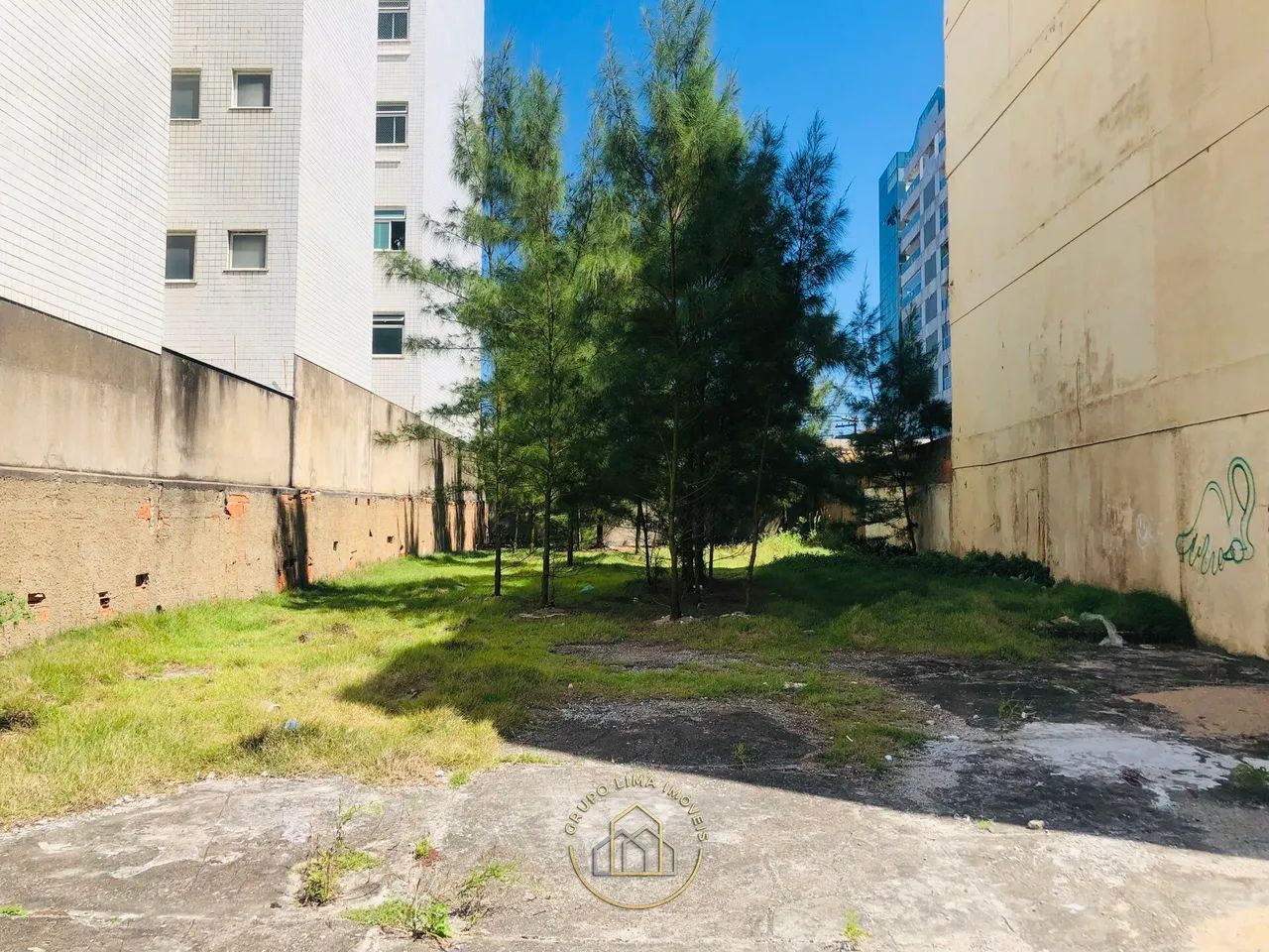 Terreno de 470m² em Cavaleiros, Macaé/RJ