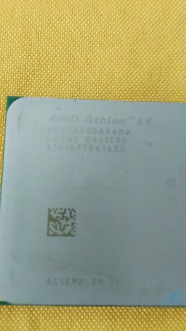 Processador AMD Athlon 64 3000+ Ada3000daa4bw Socket 939 - Foto 2