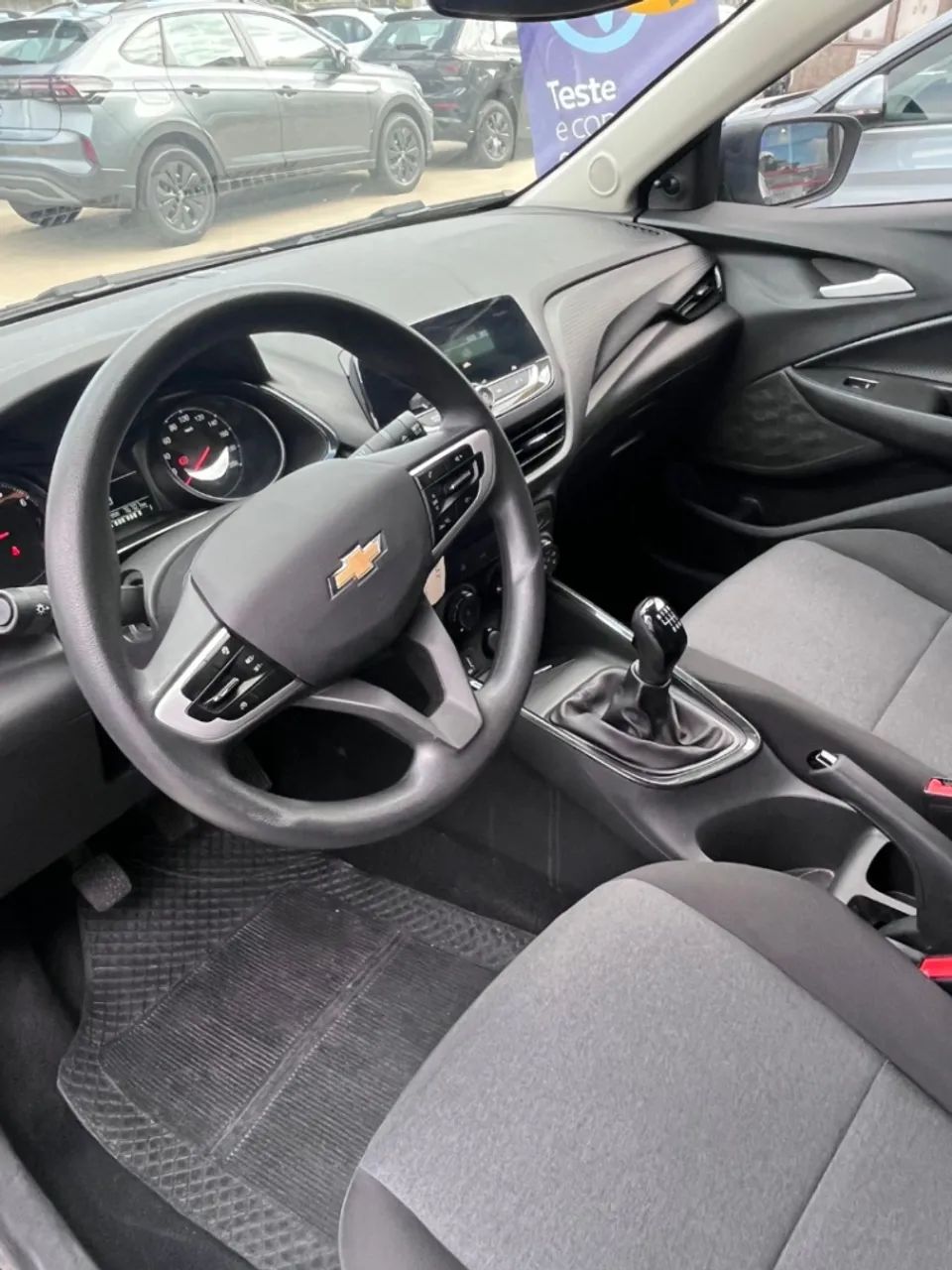 Chevrolet Onix Hatch 1.0 12V Flex Mec. 4P 2024 - Foto 6