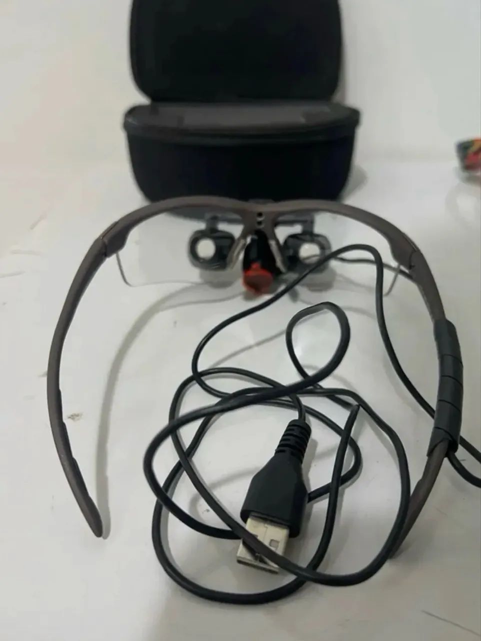 Lupa binocular 