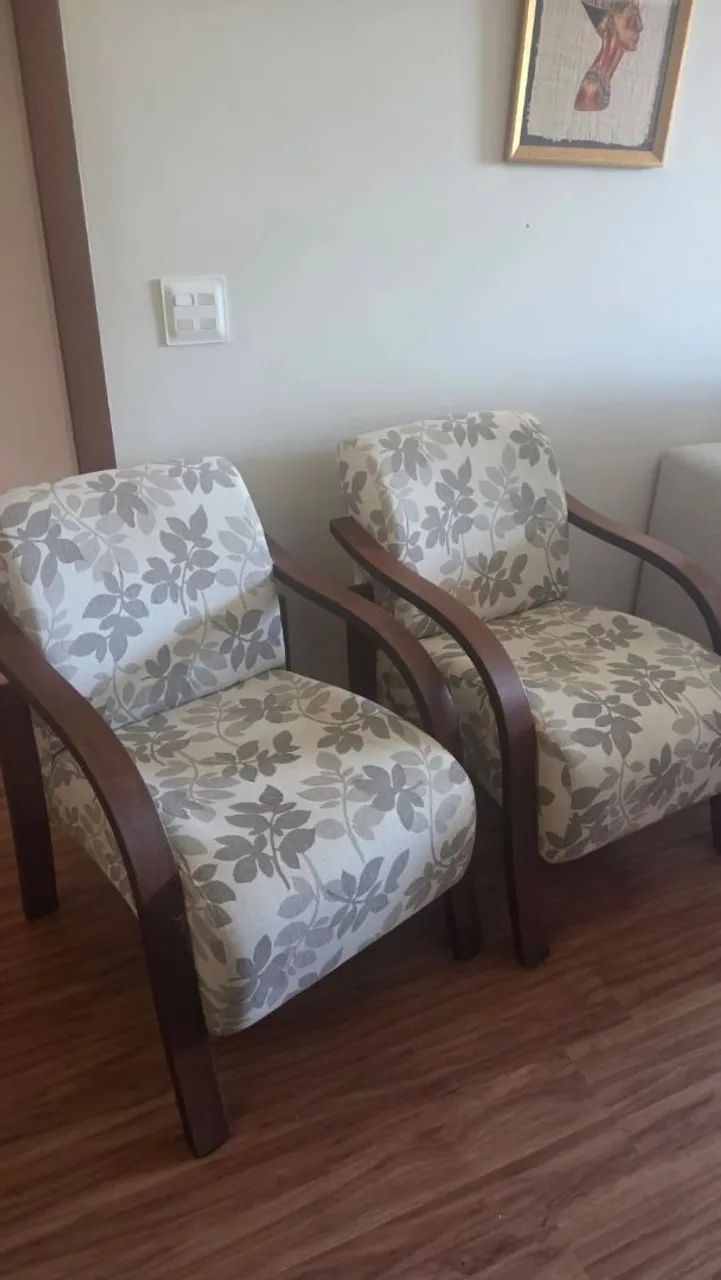 Par de poltronas 