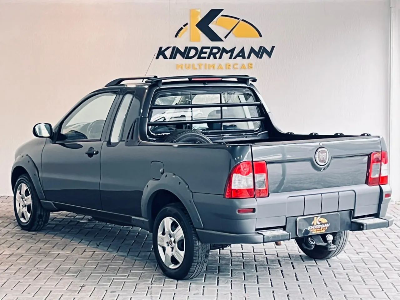 Fiat Strada Working Celeb.1.4 Fire Flex 8V CS 2013 - Foto 4