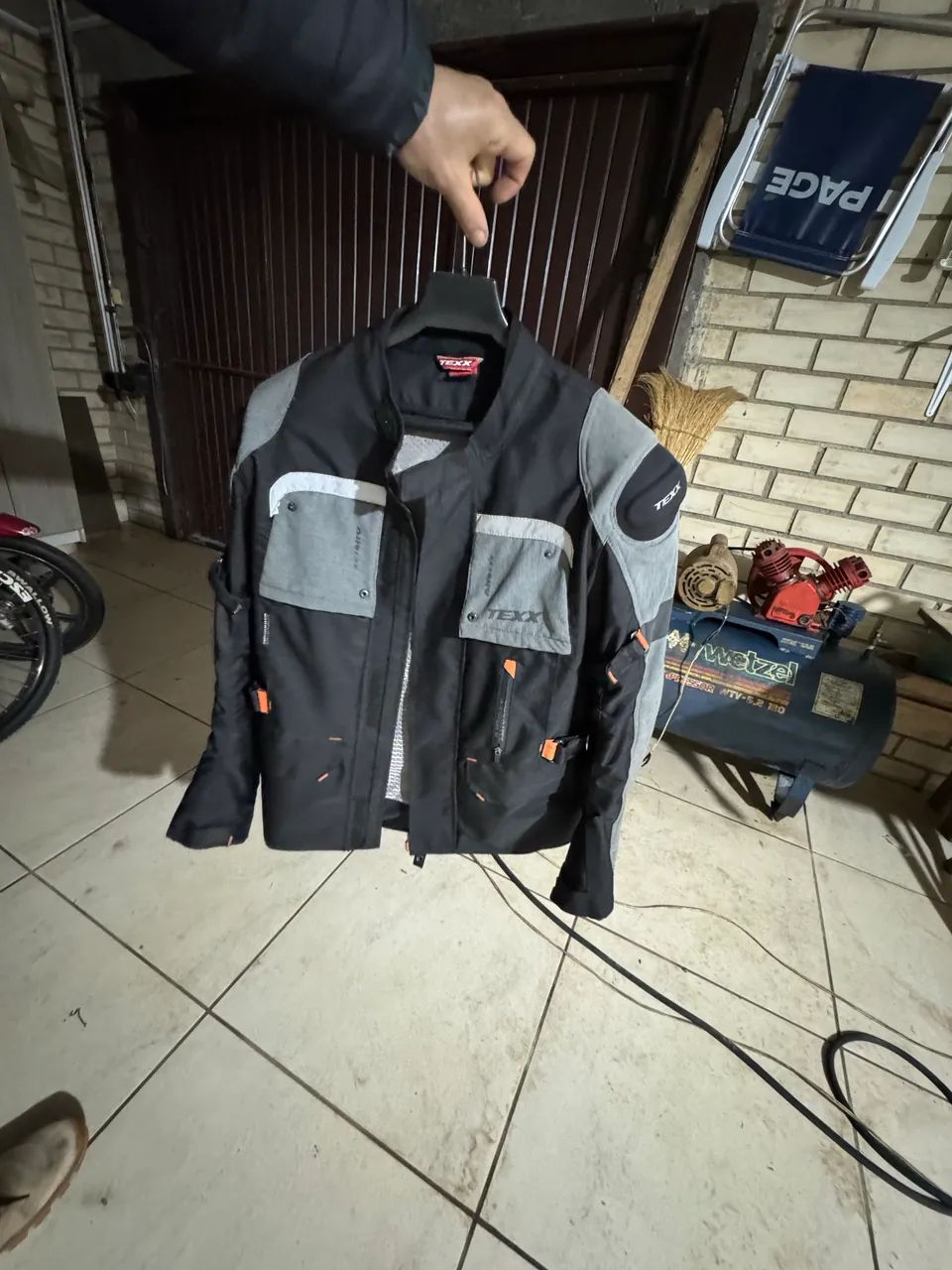  Jaqueta e calça motoqueiro 