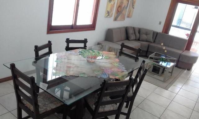 Apartamento confortável enorme e bem localizado- aluguel de temporada! Cel com Whats - Foto 5
