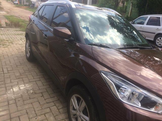 Carro nissan