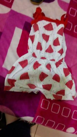 Roupas de menina