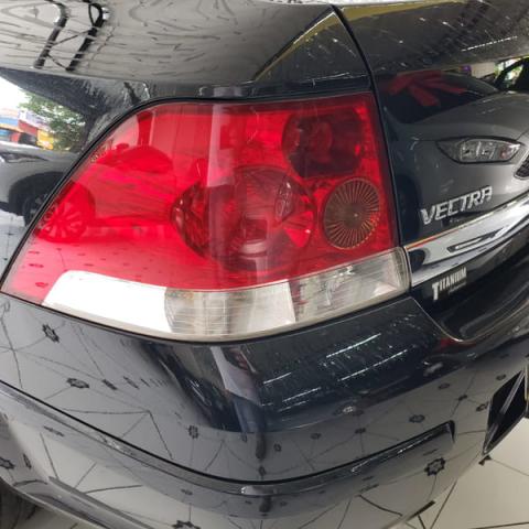 CHEVROLET VECTRA ELEGANCE 2.0 8v 4p - Foto 5
