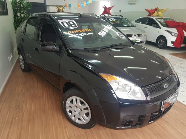 Ford Fiesta sedan 1.6 Completo FLEX