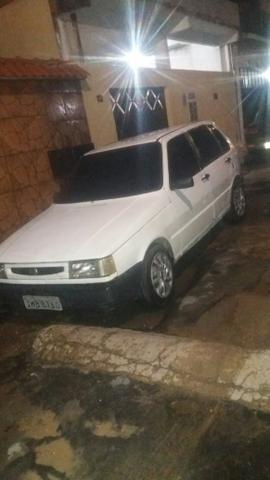 Vendo ou troco carro por moto