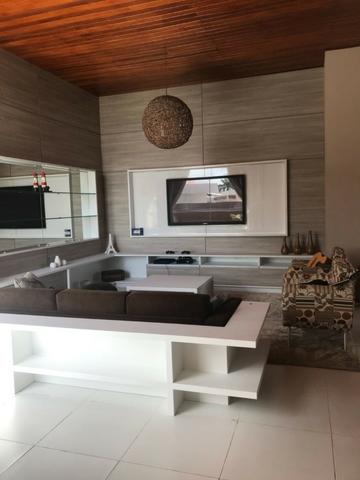 Casa térrea com 310m² - 3 suítes - sala de cinema ? 4 vagas e a 20 minutos de Ponta Negra - Foto 9