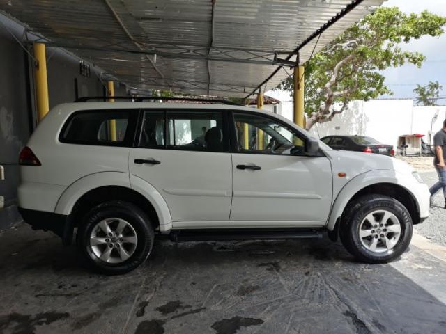 Mitsubishi pajero dakar 2014 3.2 4x4 16v turbo intercooler diesel 4p automÁtico - Foto 3