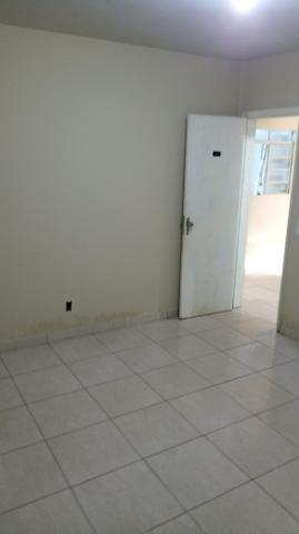 QD 01 S.Oeste Gama - Alugo Casa de Fundos 02 Quarto com Garagem Independente - Foto 3