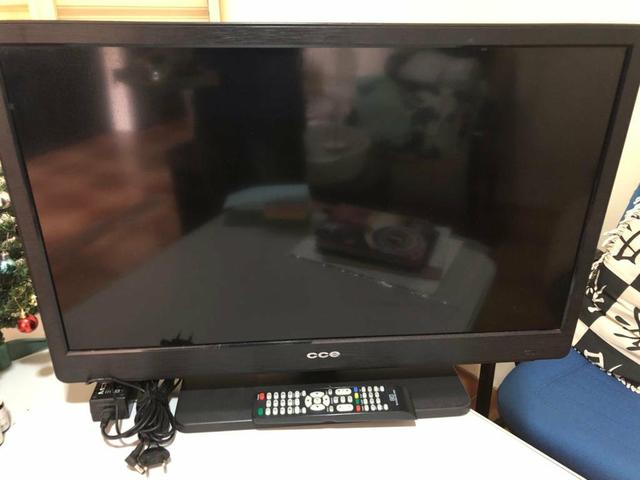 Vende-se tv/ monitor/ televisão