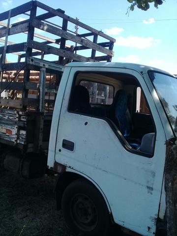 Vendo caminhão k2700