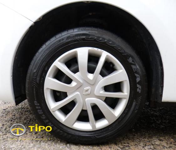 RENAULT LOGAN EXPRESSION 1.6 2018 - Foto 9