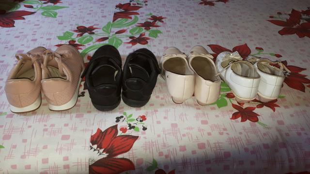 Vendo tudo por essa valor sapatos infantil feminino - Foto 2