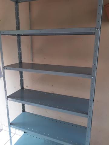 Vende-se Prateleira