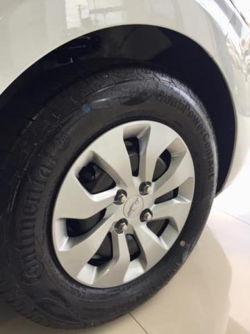CHEVROLET ONIX 1.0 MT JOY - Foto 9