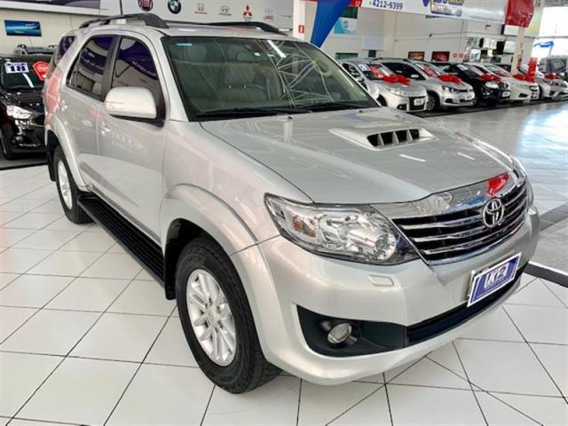 TOYOTA HILUX SW4 3.0 SRV 4X4 16V TURBO INTERCOOLER DIESEL 4P AUTOM - Foto 2