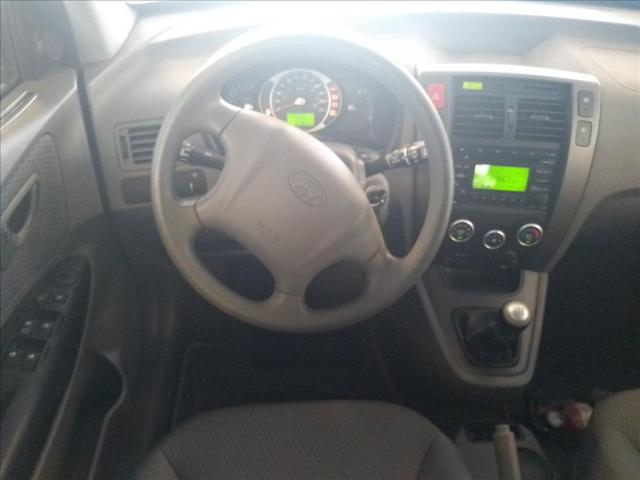 HYUNDAI TUCSON 2.0 MPFI GL 16V 142CV 2WD GASOLINA 4P MANUAL - Foto 4