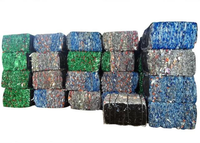 Equipamentos para Reciclagem - Prensas Enfardadeiras, Carrinhos, Esteiras - Foto 6