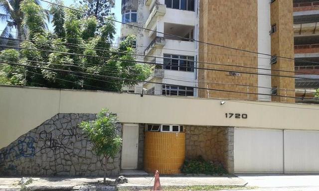 AP0601 Edifício Elos Seis, 3 suítes, 4 vagas, prédio com elevador e piscina, Cocó - Foto 2