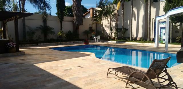 Casa e Terreno com Piscina e Área de Lazer - Foto 2