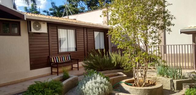 Casa e Terreno com Piscina e Área de Lazer - Foto 3