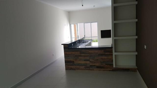 Casa térrea no Condomínio Oasis - 3 dormitórios sendo 1 suíte - área gourmet - quintal - Foto 11