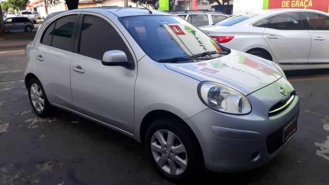 Nissan march 2013/2014 1.6 sv 16v flex 4p manual