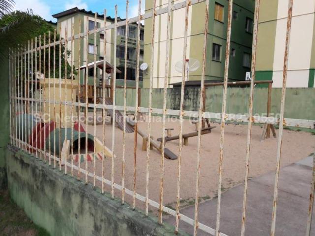 Vendo Apto com 2/4, Varanda! - Foto 14