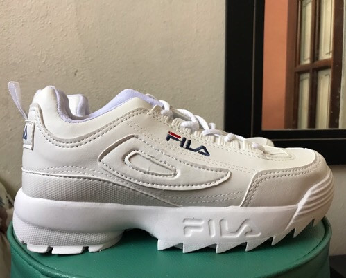 tenis de 50 reais