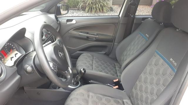 Voyage seleçao 1.0 14/14 carro extra - Foto 5